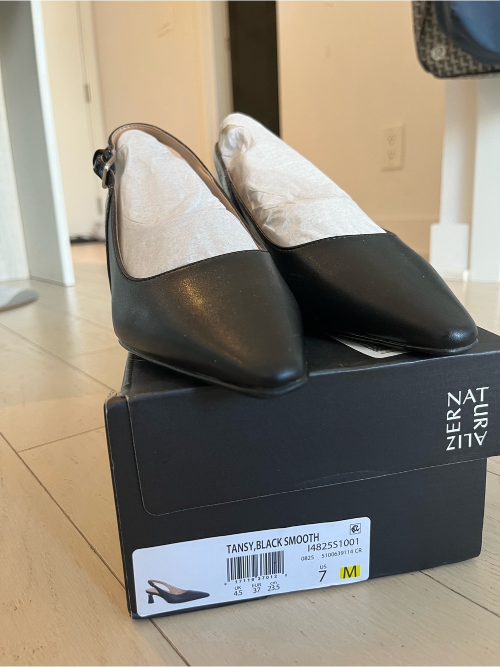 Naturalizer Tansy Slingback Heels With Pointed Toe (brand new in box) size 7 M